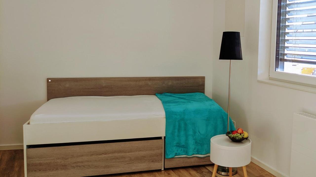 Stilvolles Apartment Mit Parkplatz, Barrierefrei Reinheim Luaran gambar